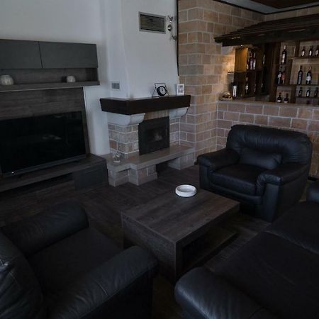 פוסטיר Apartments Ivana מראה חיצוני תמונה