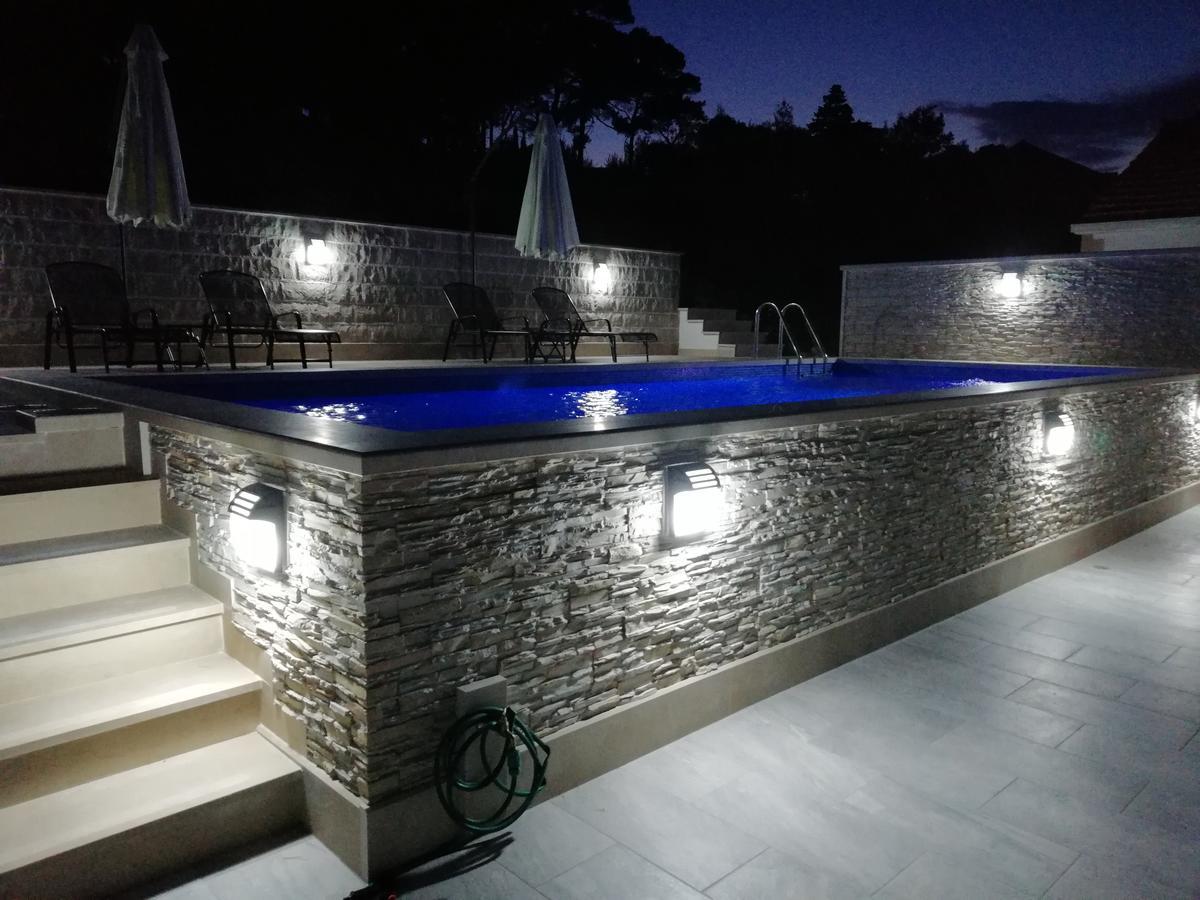 פוסטיר Apartments Ivana חדר תמונה