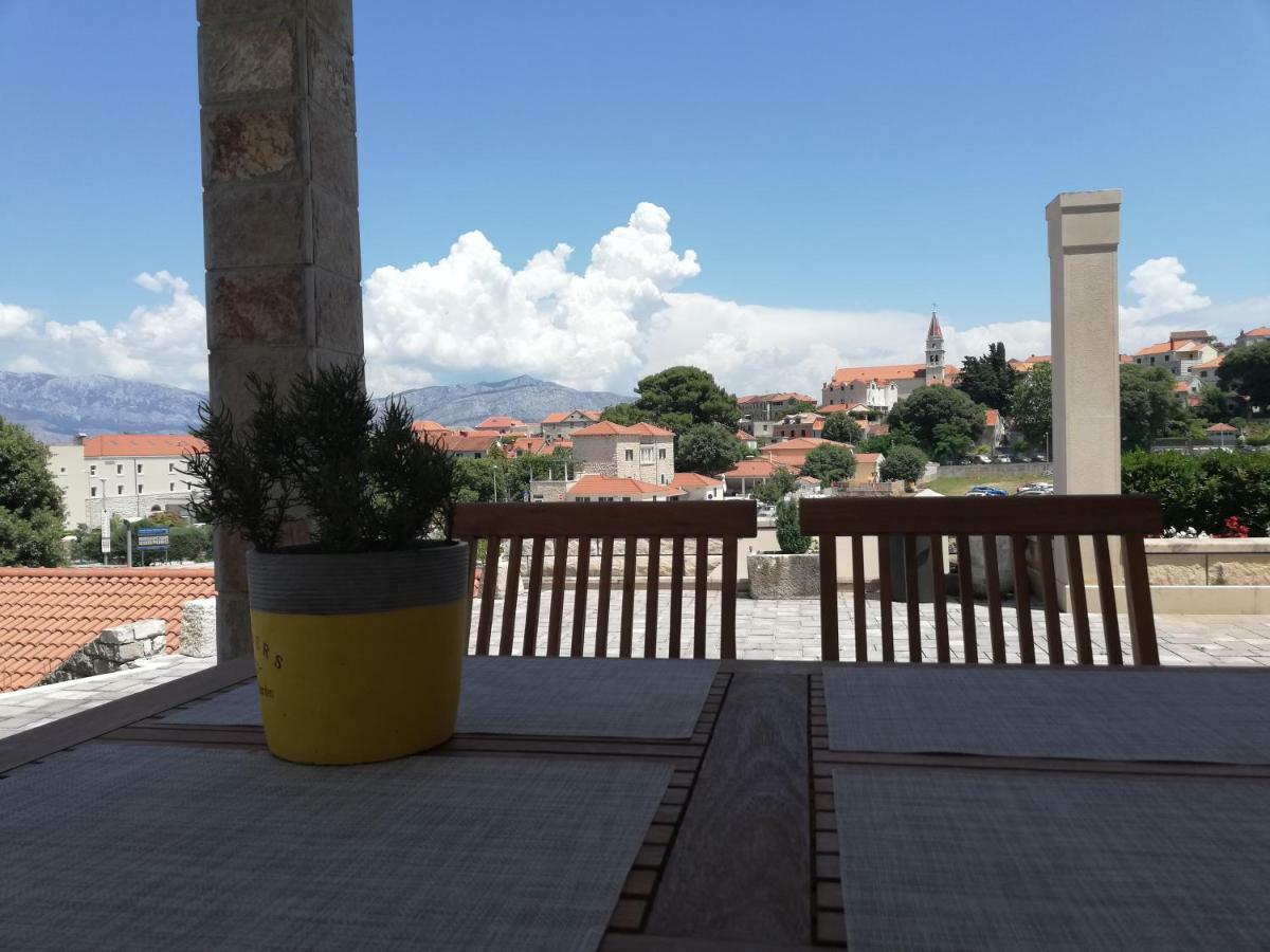 פוסטיר Apartments Ivana מראה חיצוני תמונה