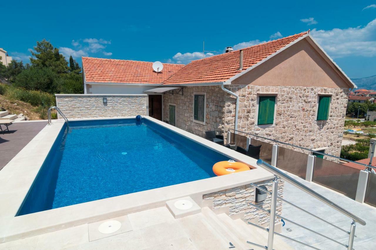 פוסטיר Apartments Ivana מראה חיצוני תמונה